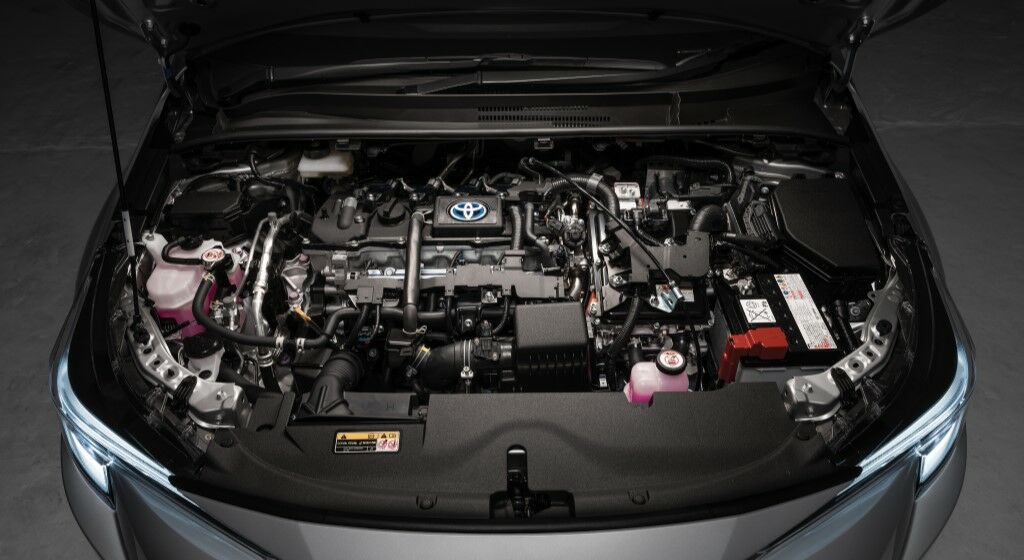 clb2ak6ez01s20pqpumuo3o9e-corolla-sedan-gallery-engine.desktop