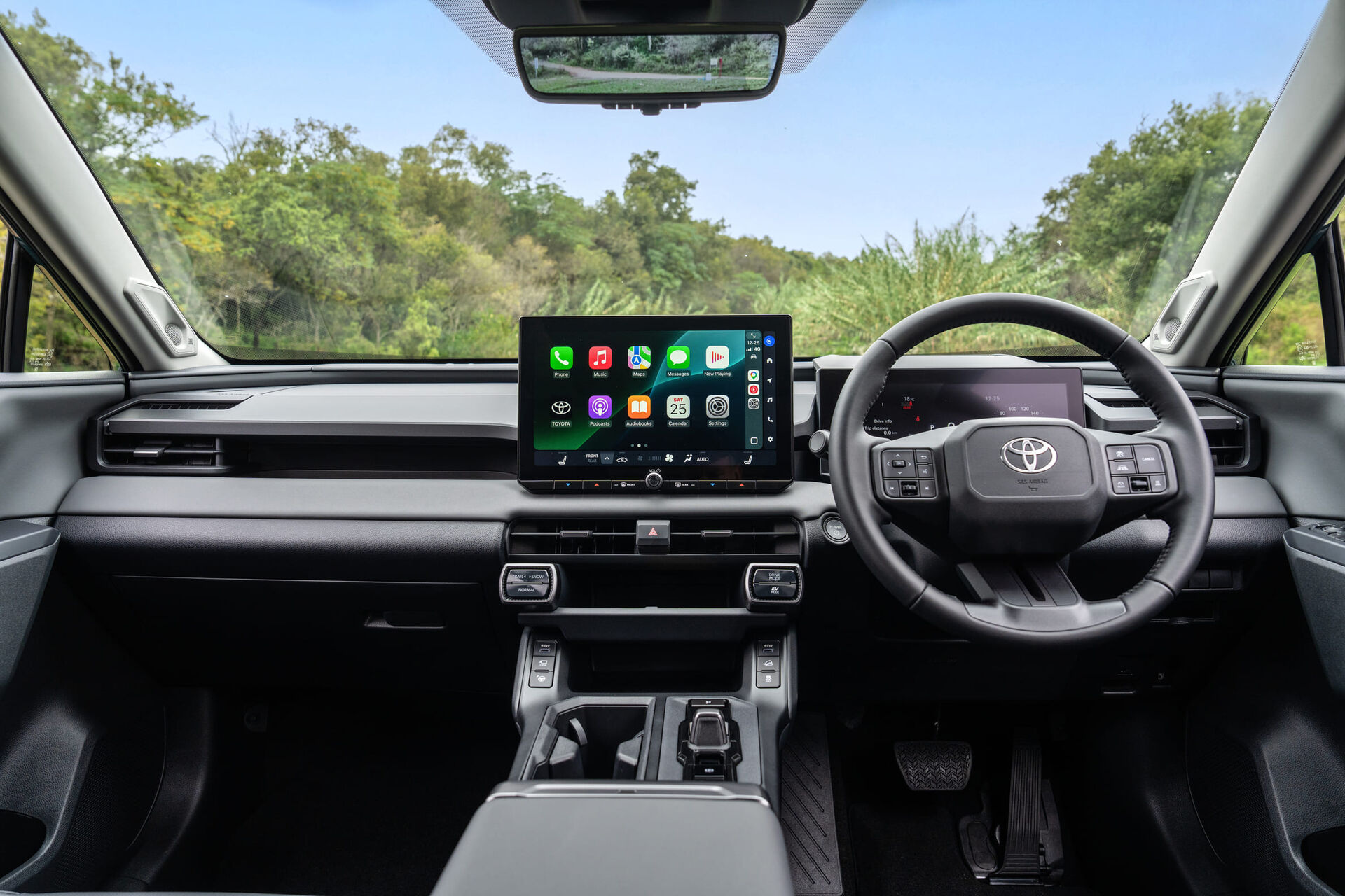 cmqhzcf7q1sufr6akd2o4hnnk-vx-interior-details-4309-ret.desktop