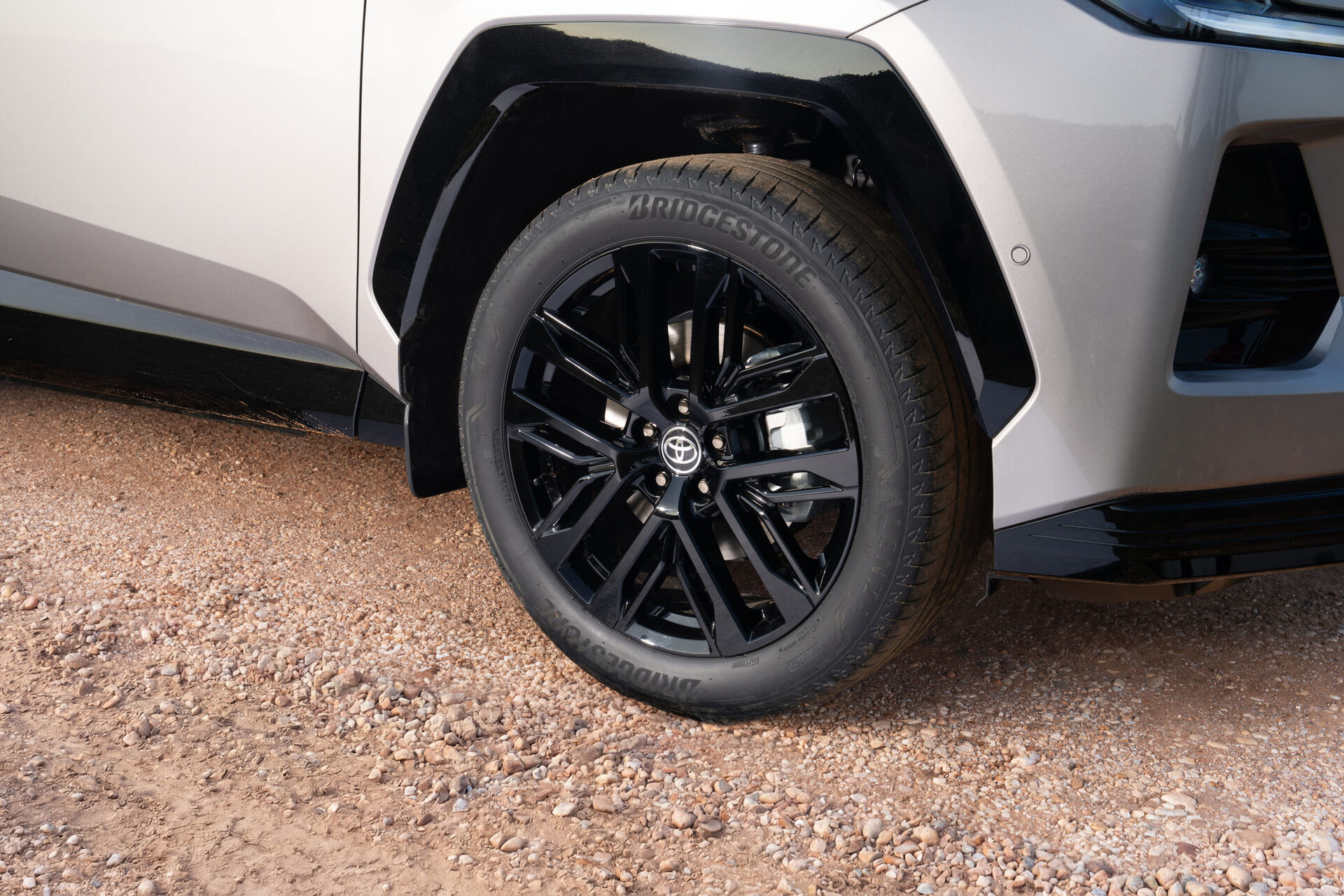cmqhzoq5g1t46r6akot34tj02-location-wheels-6005-ret.desktop